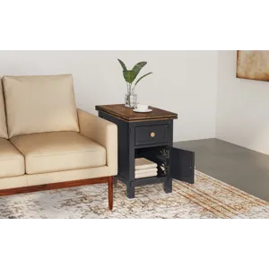 Stormy Ridge Occasional Chairside Table
