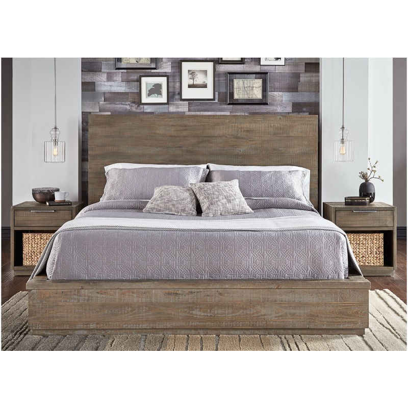 QUEEN PANEL BED
