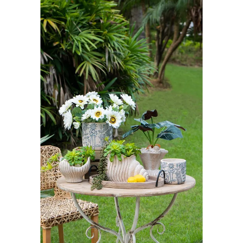 Sand &amp; Cement Clam Shell Planter w/Textured Beige Finish