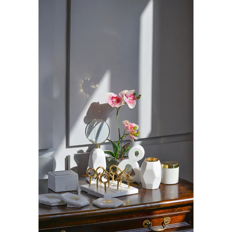 Marble &amp; Gold Tic Tac Toe