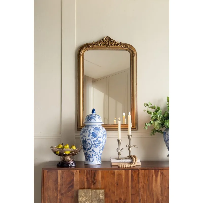 Blue &amp; White Motif Ginger Jar