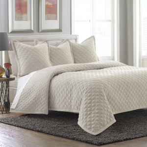 ARAGOZA CREAM 4PC K QUILT SET
