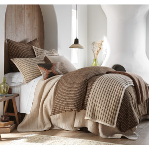 Bonita King Quilt - Tobacco