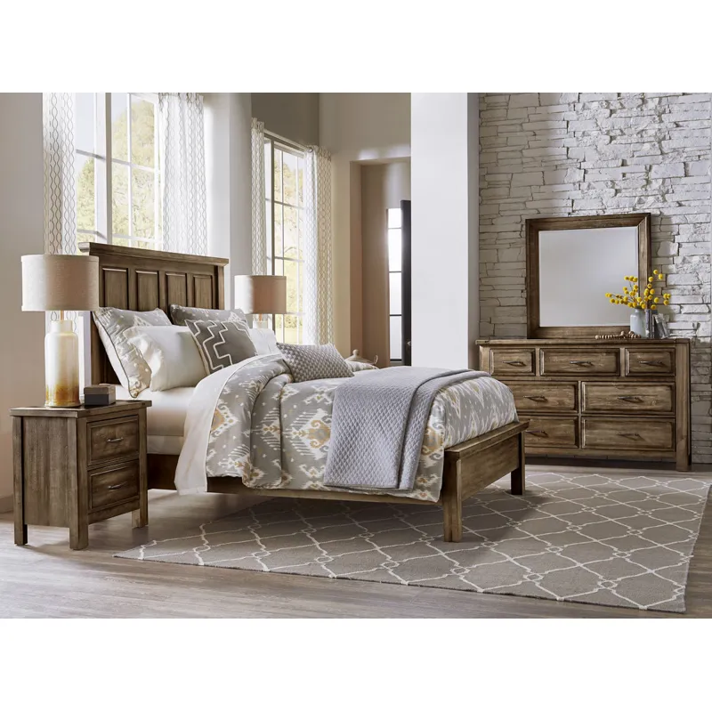 Maple Road-Maple Syrup Queen Mansion Bed With Low Profile Footboard