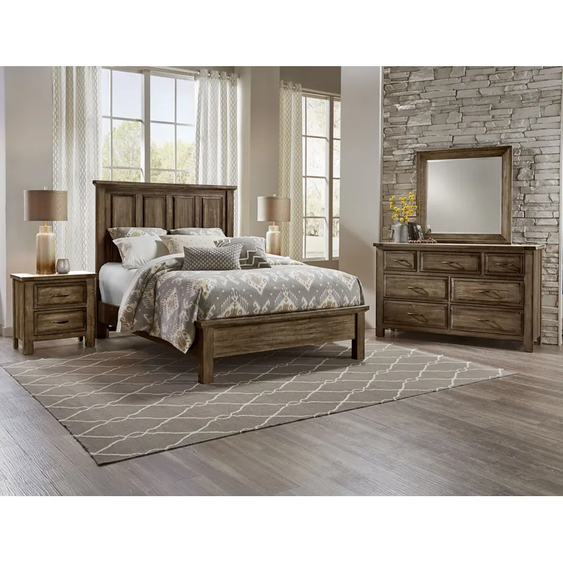 Maple Road-Maple Syrup Queen Mansion Bed With Low Profile Footboard