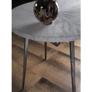 Signature Designs Alfie Round End Table