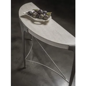 Signature Designs Cachet Console