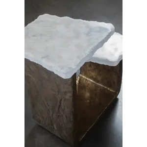 Signature Designs Contango Tiered Spot Table