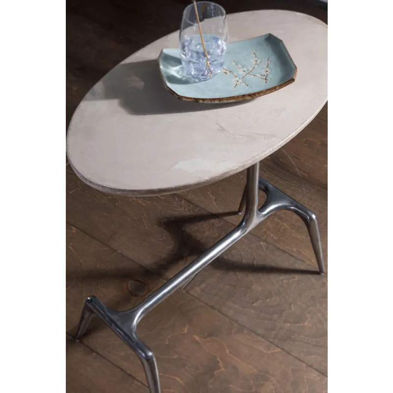 Signature Designs Wilder Oval Spot Table
