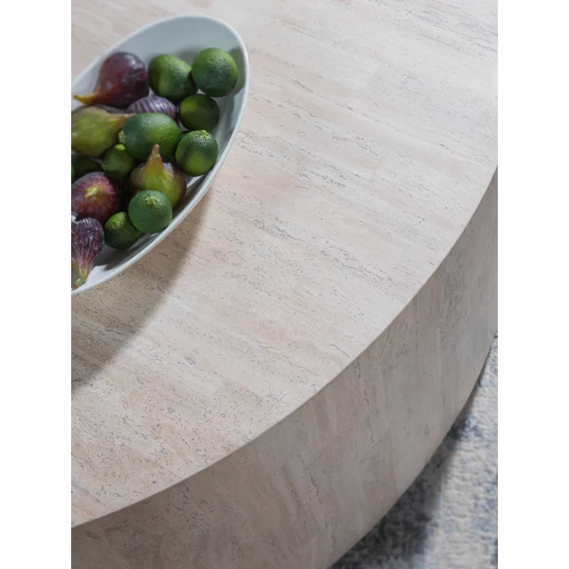 Signature Designs Cassio Round Cocktail Table