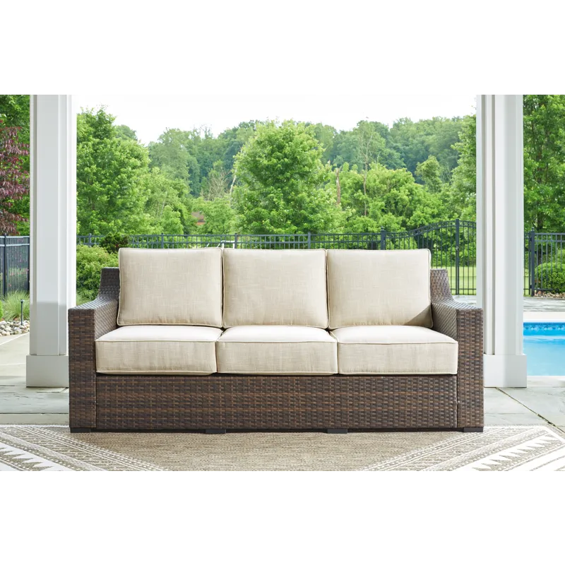 Wellingtons Peak Outdoor Sofa with Cushion