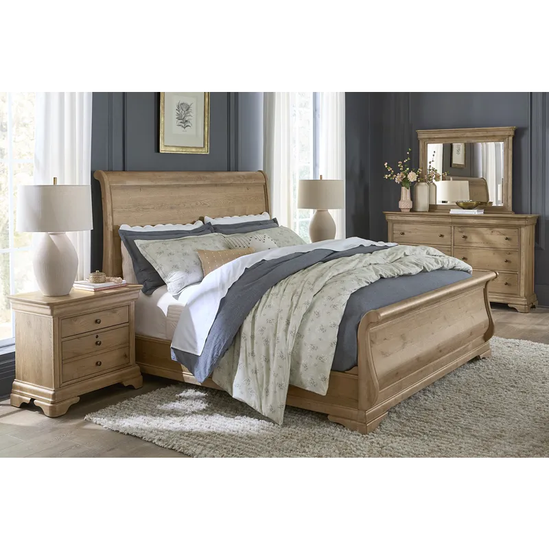 Chateau Philippe 4PC Bedroom Set