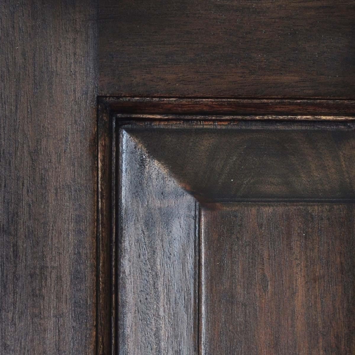 Dark Walnut