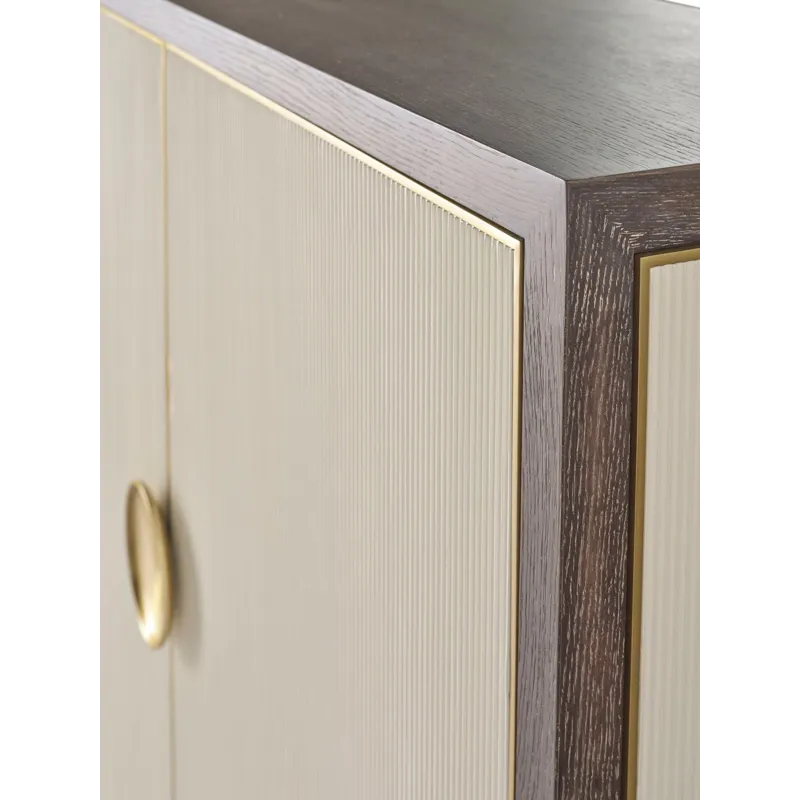 As Shown: Obsidian with Cloud and Bronzino