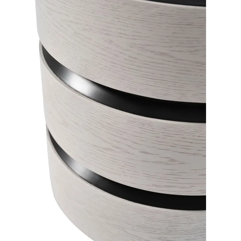 As Shown: Oyster with Blackened Bronze