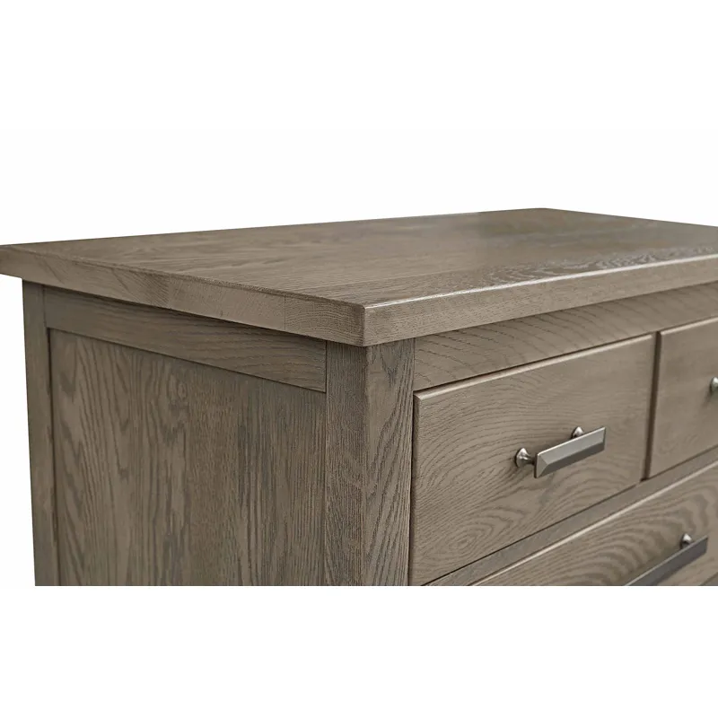 Benchmade Abingdon Oak 5 Drawer Chest