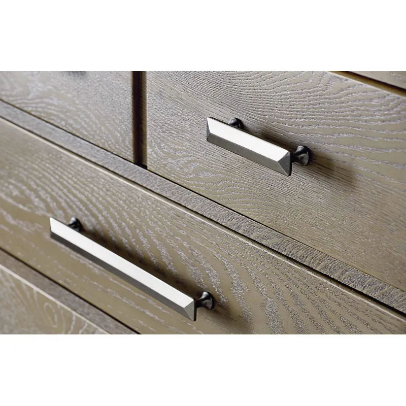 Benchmade Abingdon Oak 5 Drawer Chest