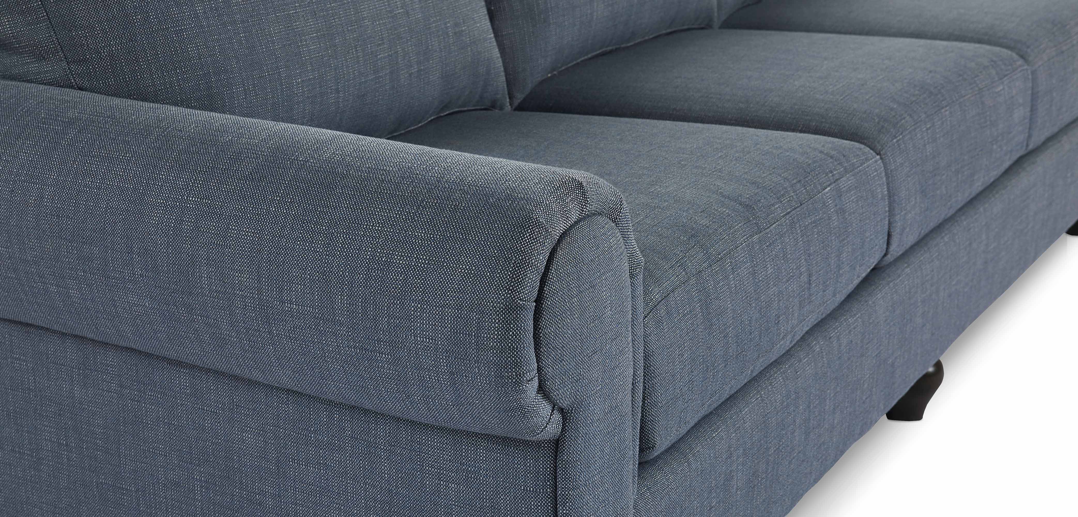 Concord Classic Sofa NIS505737449 by Bassett at Oskar Huber Furniture