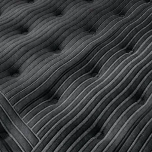 thul-F56E4366-F328-4EC1-B9B4B3C7BD6678D3.png