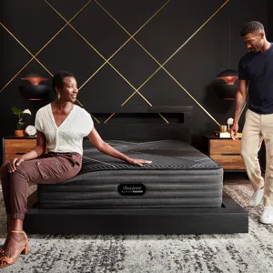 17_BR22_Black_Hybrid_K-Class_FM_Lifestyle_Couple_SittingOnBed_EXP 03-15-22_2000x2000.jpg