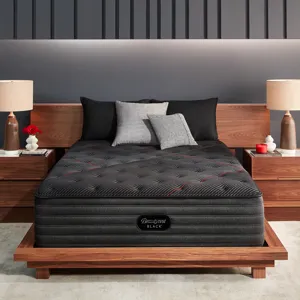 01_BRB22_Black_C-Class_FM_Room_Front_Pillows_2000x2000.jpg