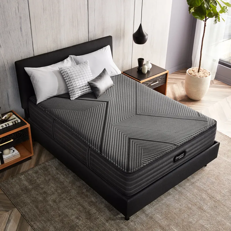 08_BR22_Black_Hybrid_L-Class_PL_Room_Overhead_Pillows_2000x2000.jpg