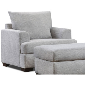 Leia Chair