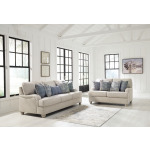 Traemore Loveseat