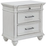 Kanwyn Nightstand