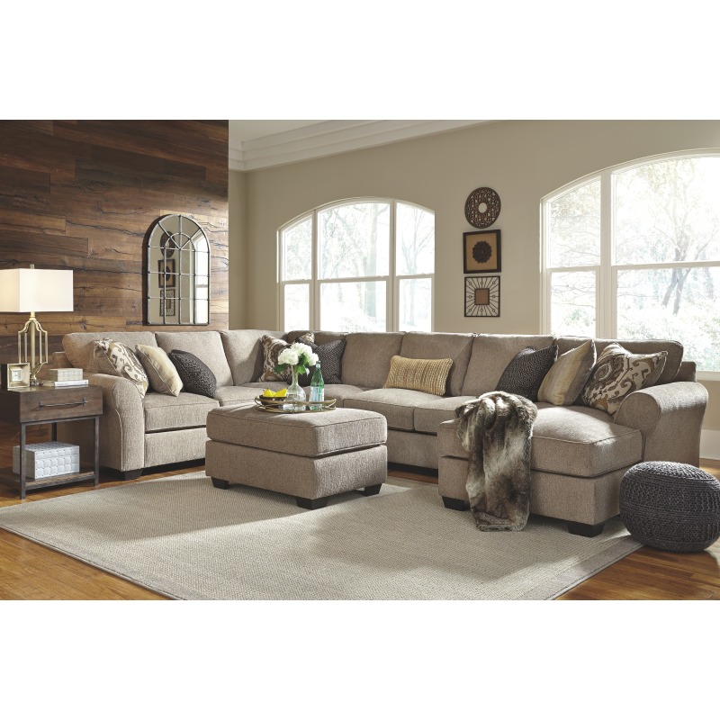 Pantomine 4-Piece Sectional with Chaise