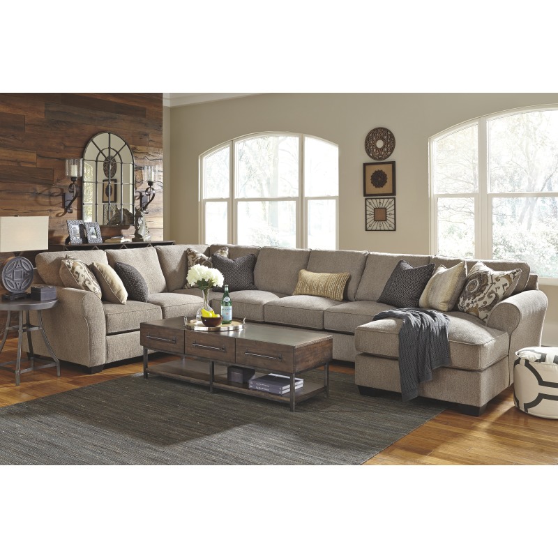 Pantomine 4-Piece Sectional with Chaise