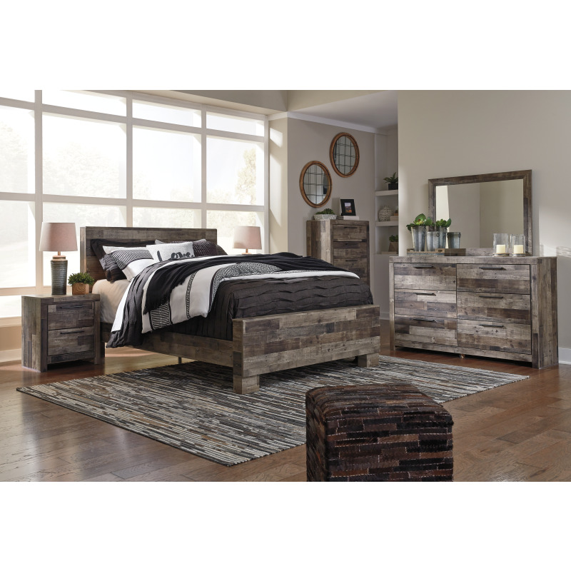 Derekson Queen Panel Bed