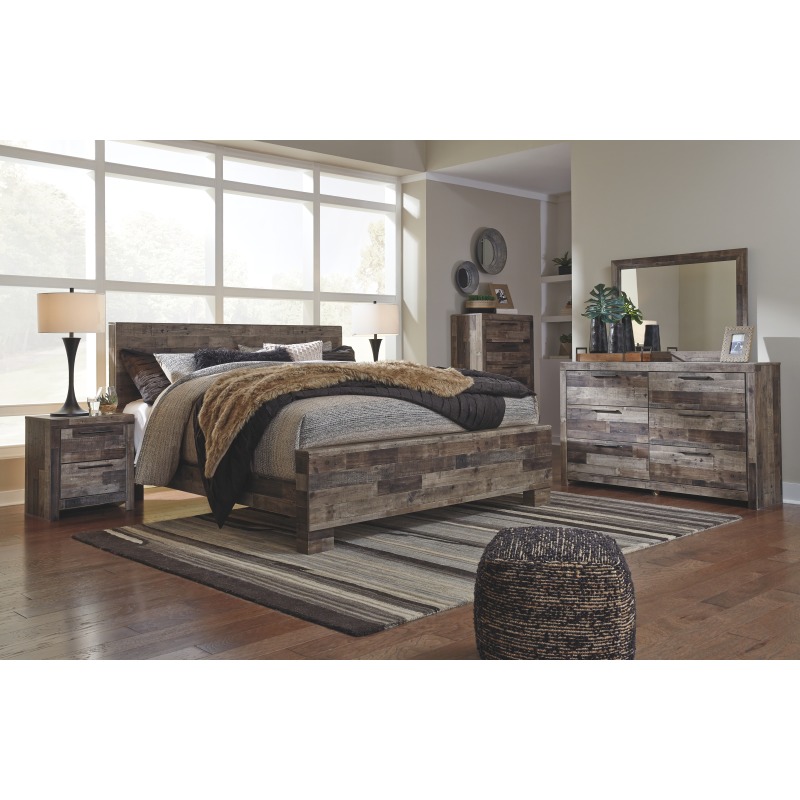 Derekson King Panel Bed
