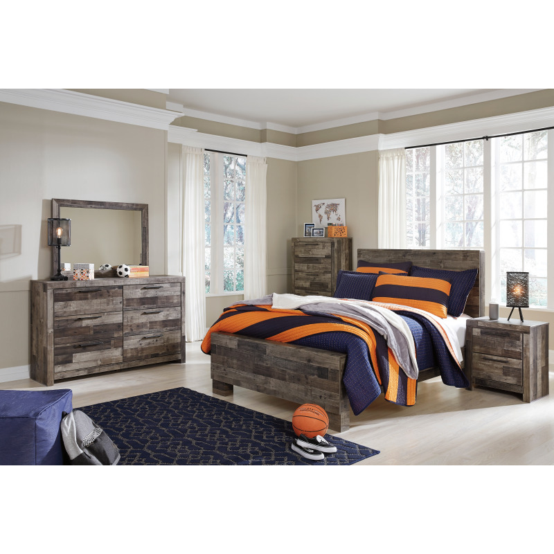 Derekson Full Panel Bed