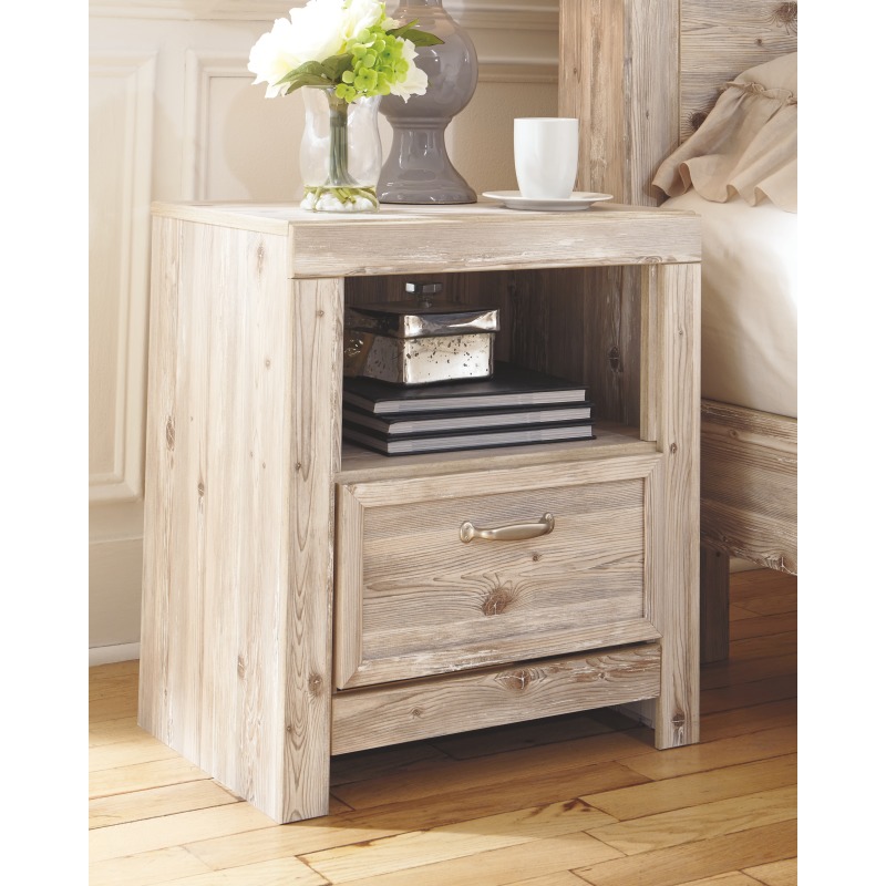 Willabry Nightstand