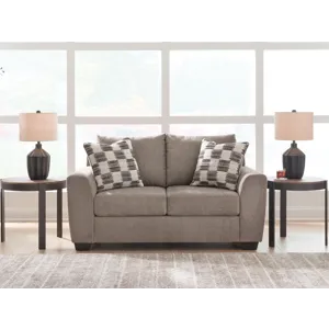 Loreo Loveseat