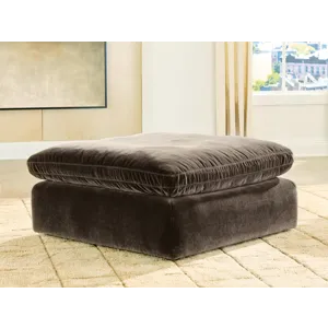 Maxton Heights Oversized Accent Ottoman