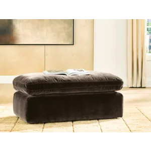 Maxton Heights Ottoman