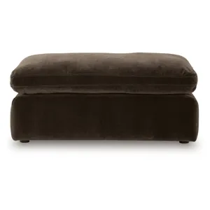 Maxton Heights Ottoman