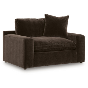 Maxton Heights Oversized Chair