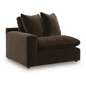 Maxton Heights Left-Arm Facing Corner Chair