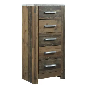 Chadbrook Narrow Chest