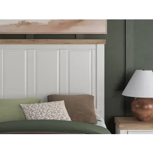 Savonport Full Panel Bed