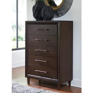 Dantenton Chest of Drawers