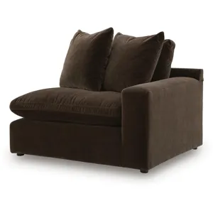 Maxton Heights 8-Piece Sectional