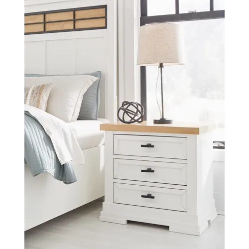 Ashbryn Nightstand