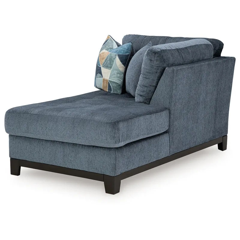 Maxon Place Right-Arm Facing Corner Chaise