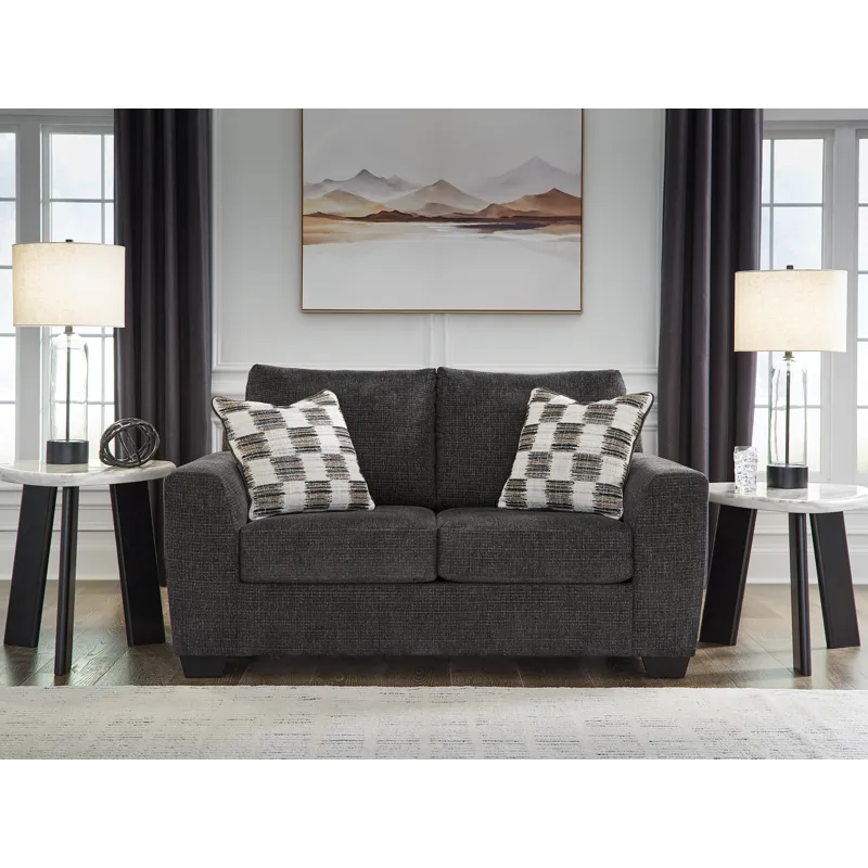Loreo Loveseat