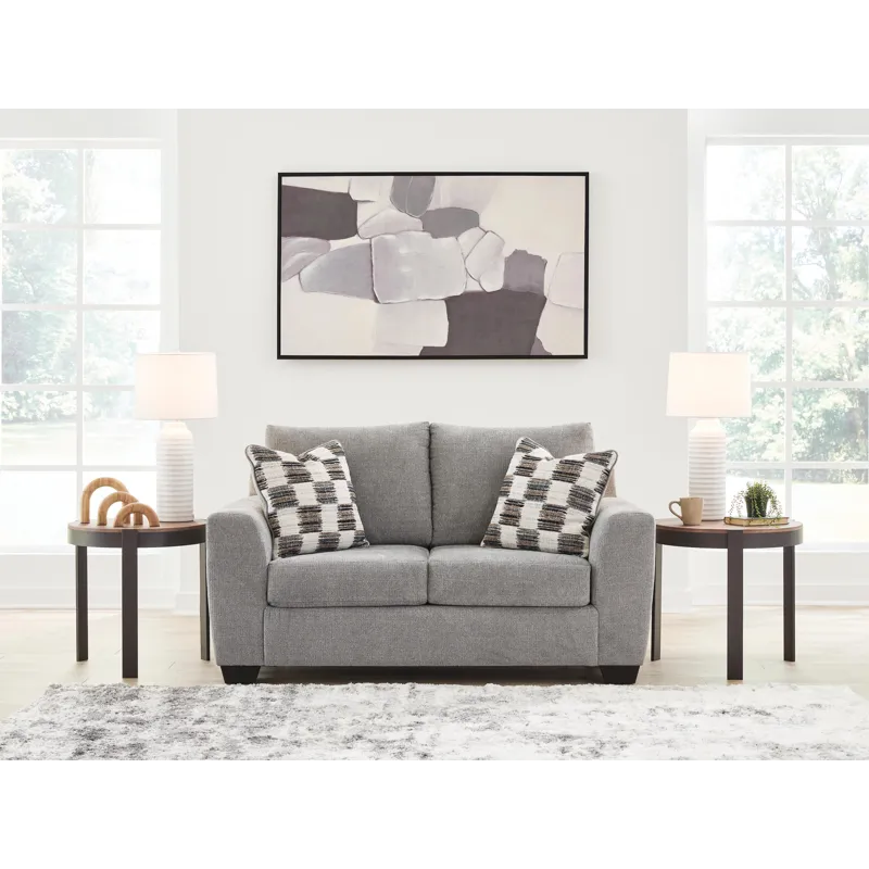 Loreo Loveseat