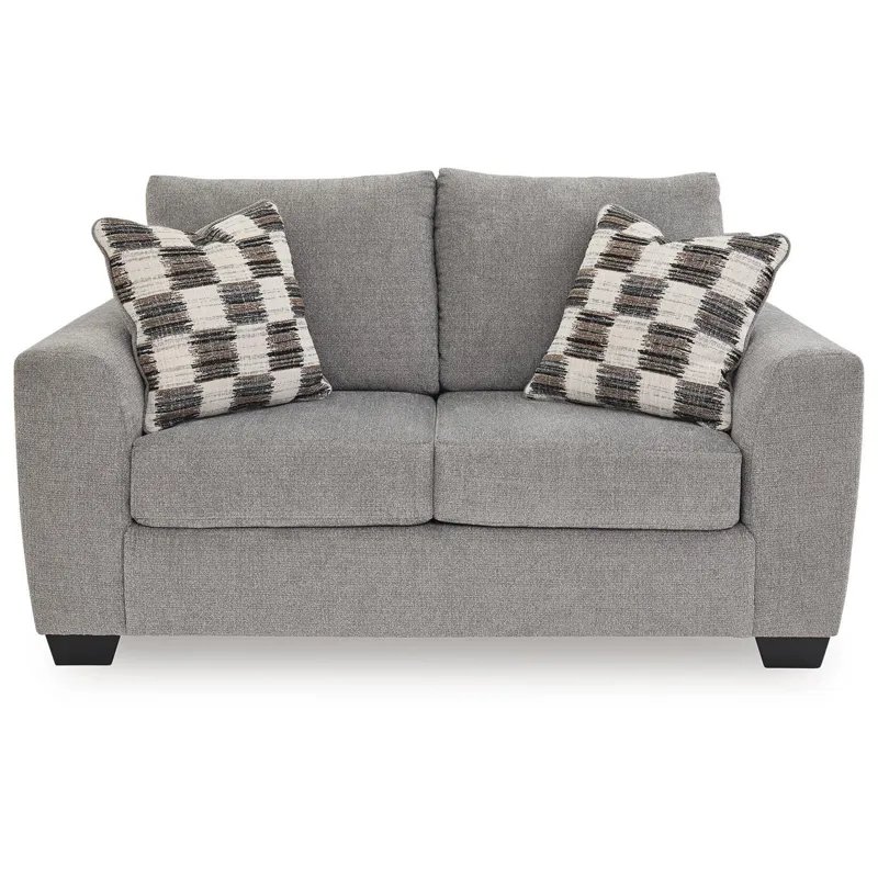 Loreo Loveseat